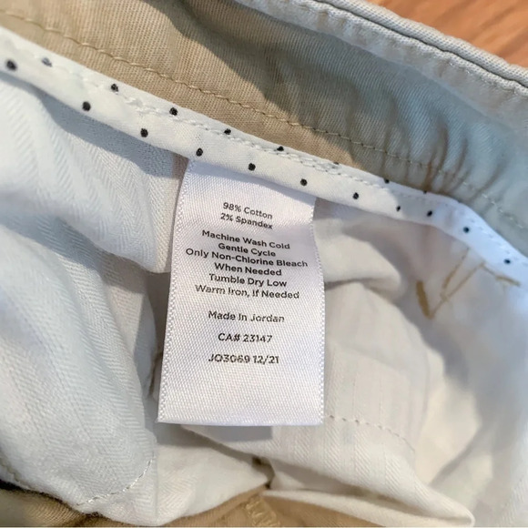 Talbots Perfect Skimmer Tan Khaki Crop Pants - Picture 7 of 8